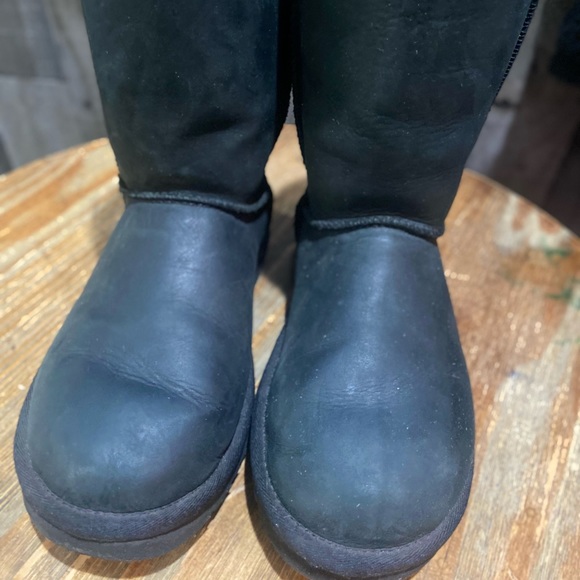 Uggs Boot - Picture 2 of 7